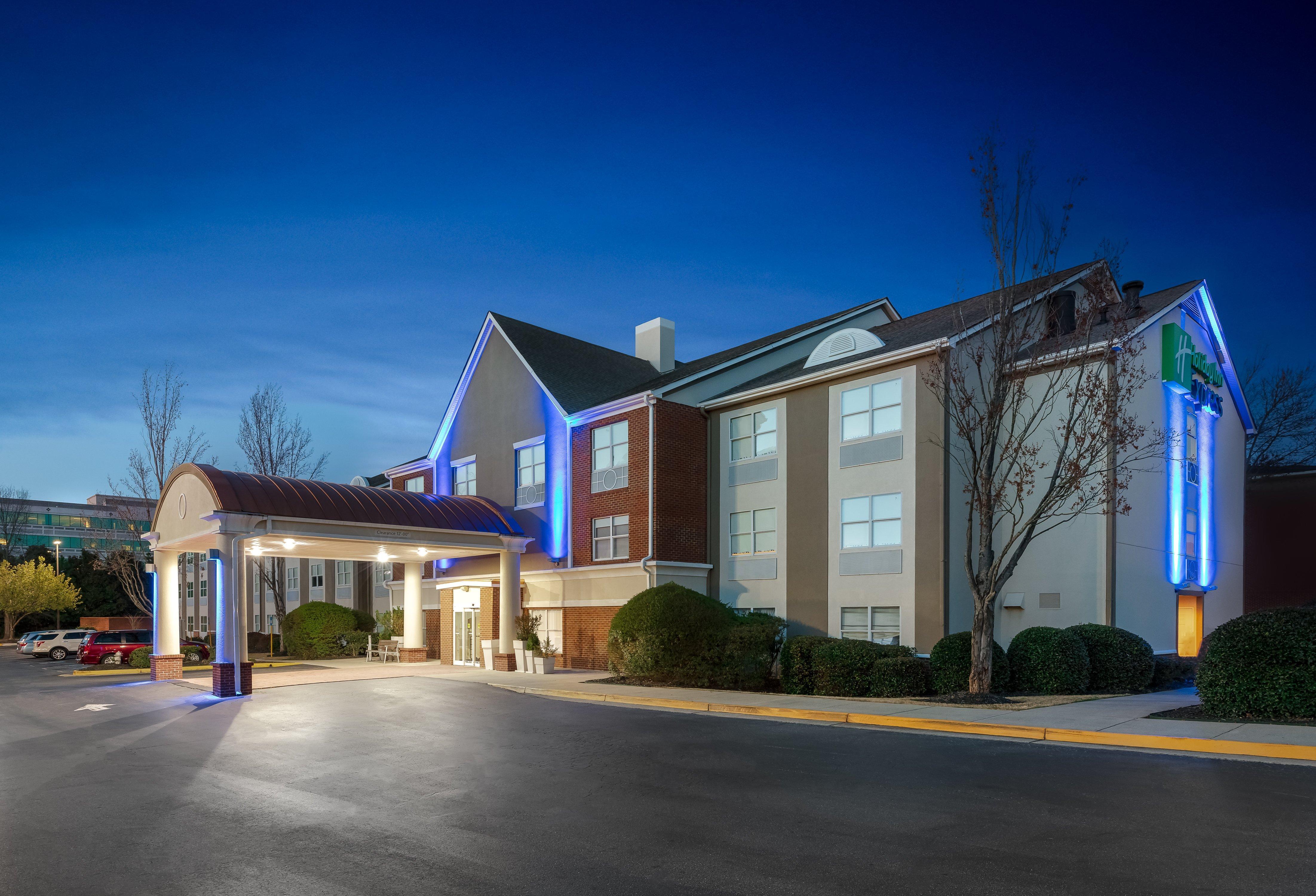 Holiday Inn Express Alpharetta - Roswell By Ihg Eksteriør bilde