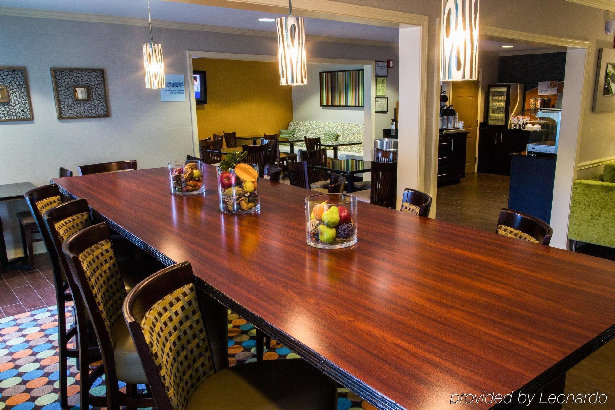 Holiday Inn Express Alpharetta - Roswell By Ihg Eksteriør bilde